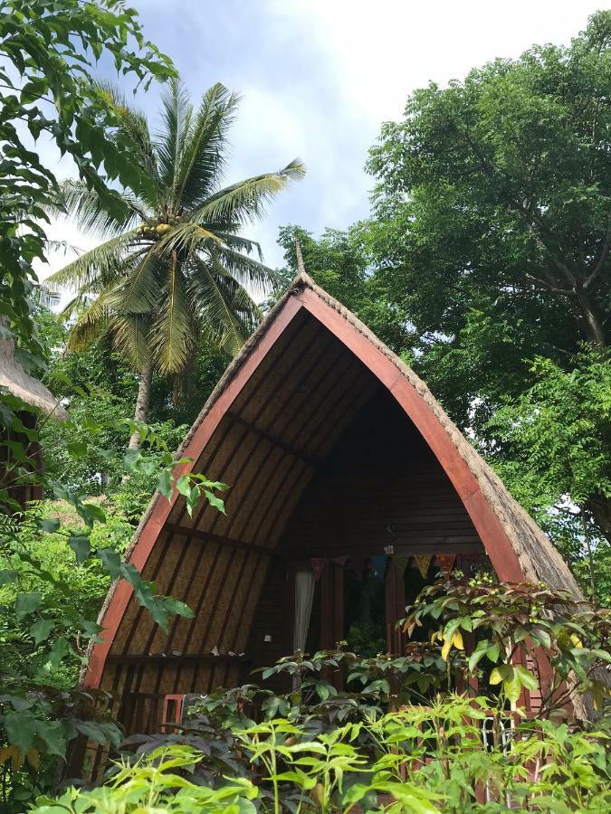 Meno Madia Bungalows Gili Meno Exterior foto