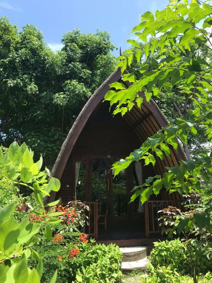 Meno Madia Bungalows Gili Meno Exterior foto